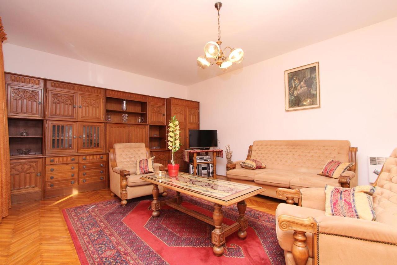Apartment Clementina Višnjan 外观 照片